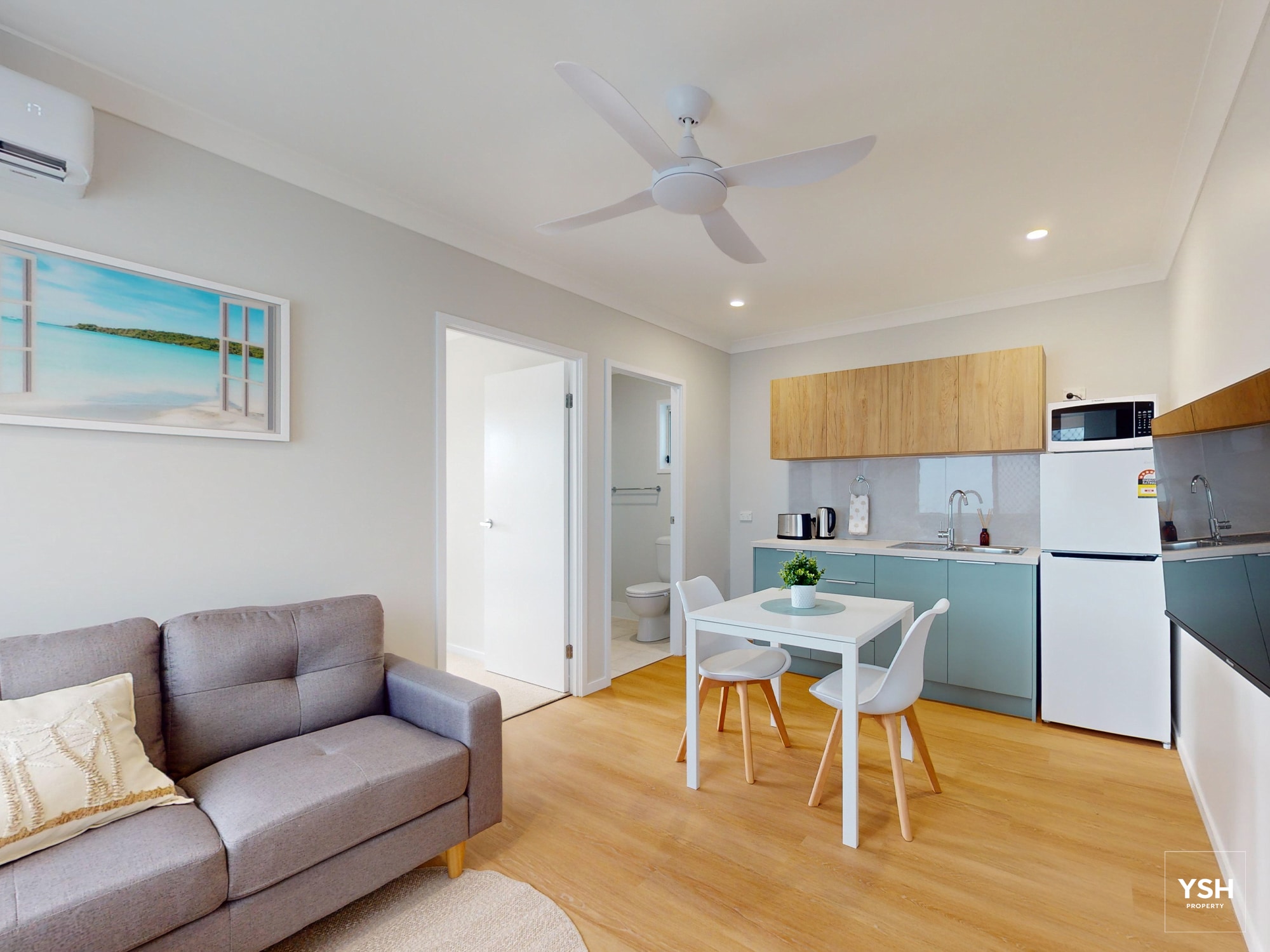 21 Pioneer – Unit 3 – dining + kitchen 21 Pioneer Unit 3 dining kitchen