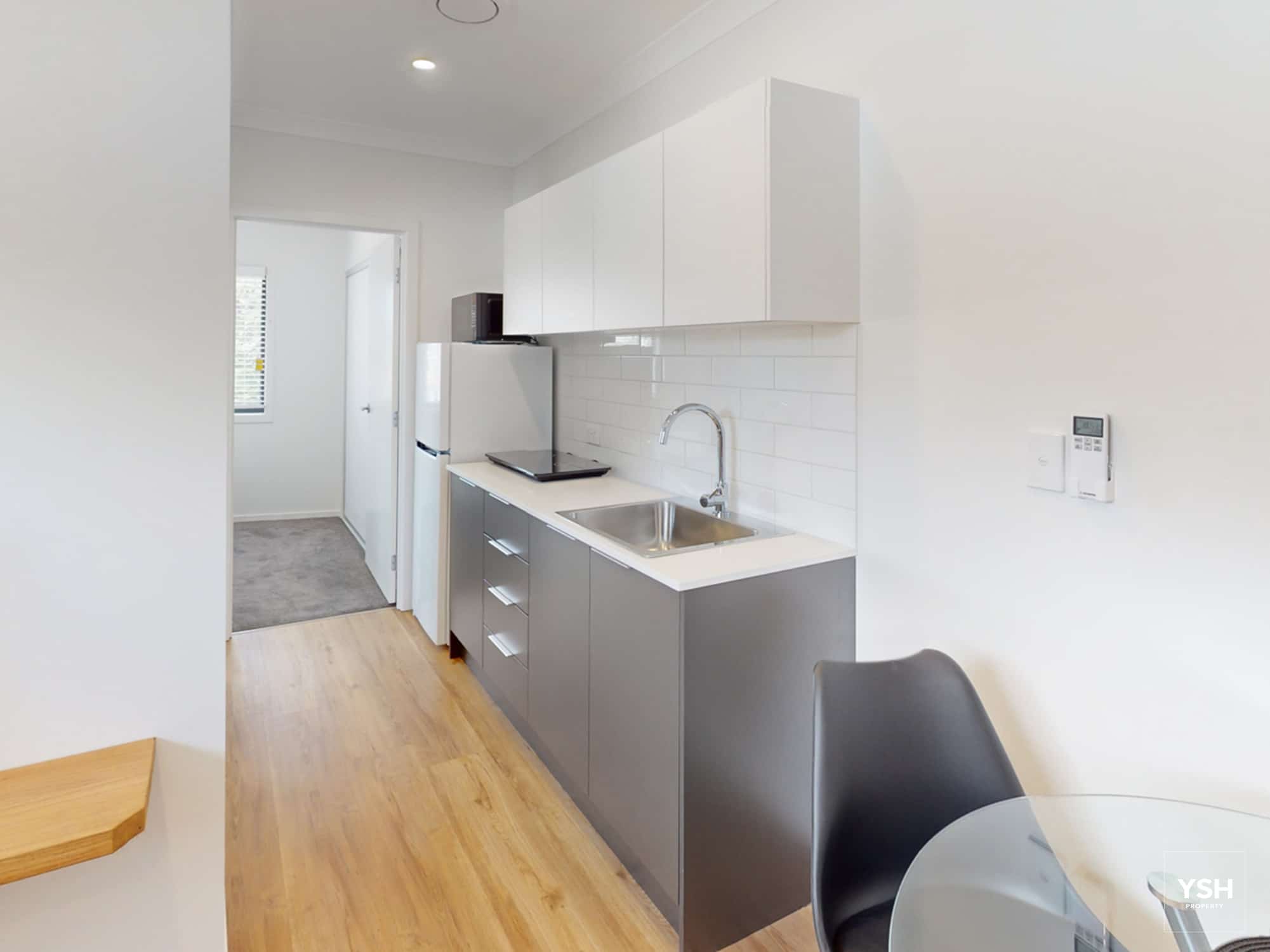 30 Blackburn – Unit 3 – Kitchenette 30 Blackburn Unit 3 Kitchenette