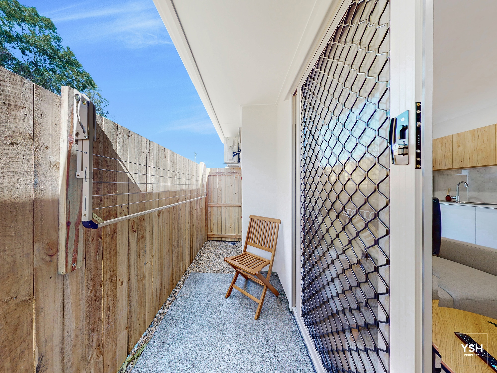 31 Tilson – Unit 2 – patio 31 Tilson Unit 2 patio