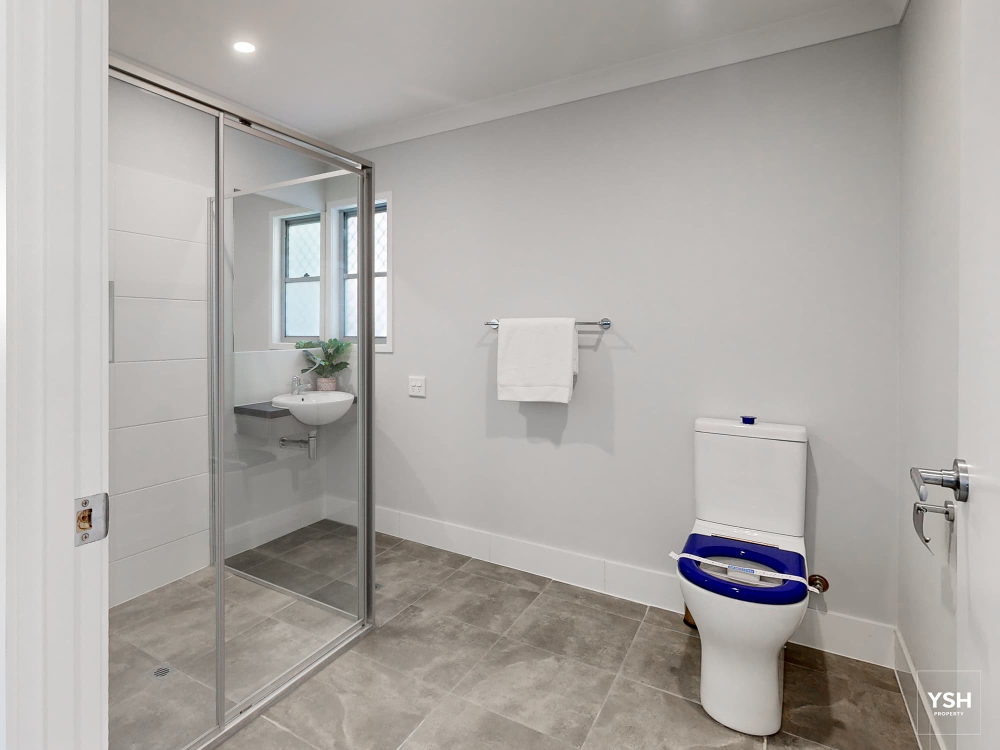 45 Harden – Unit 1 – Bathroom 45 Harden Unit 1 Bathroom