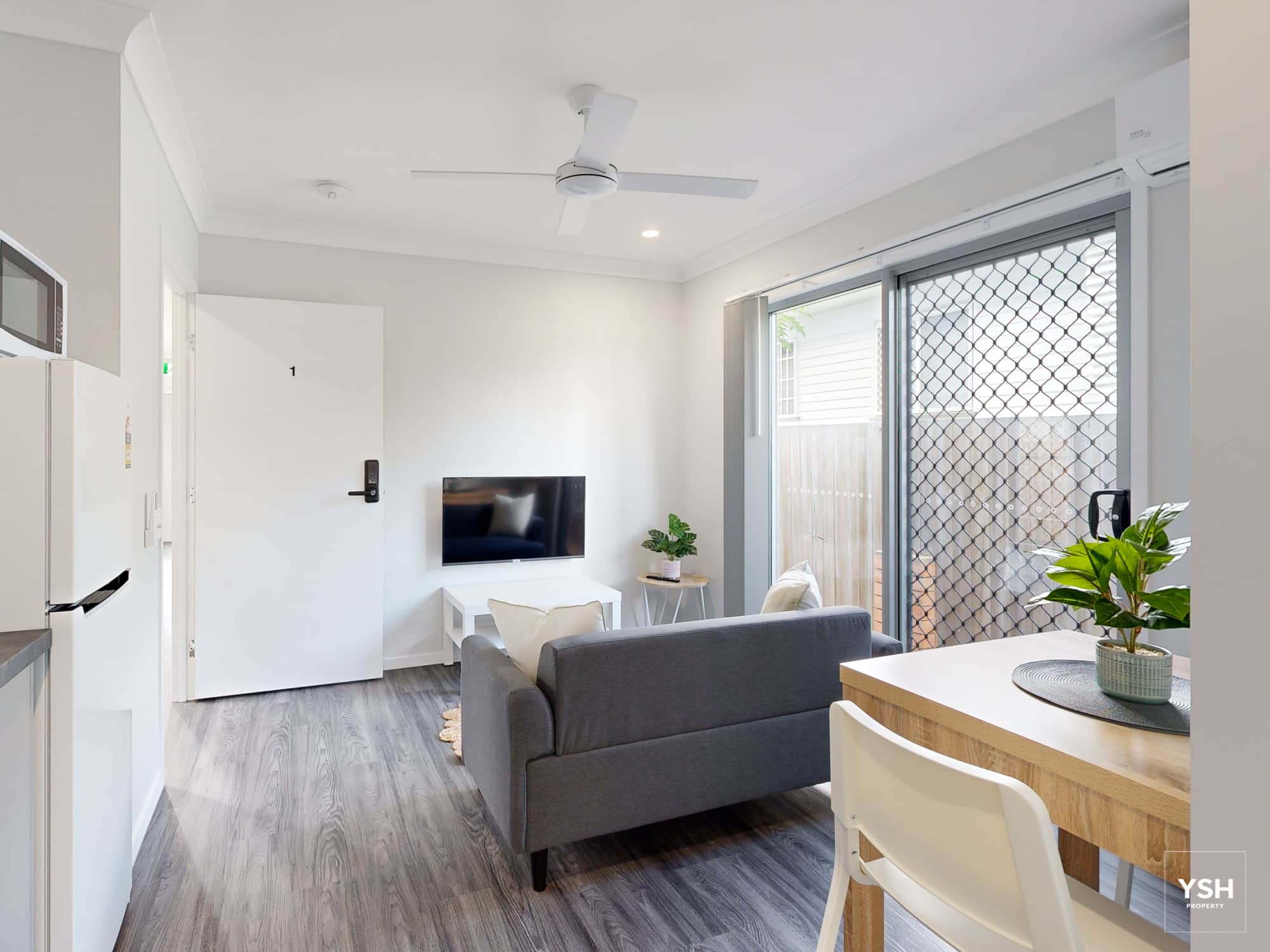 45 Harden – Unit 1 – Livingroom2 45 Harden Unit 1 Livingroom2