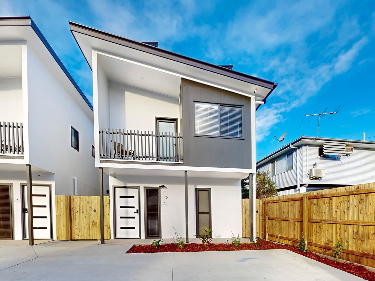 5 Tasman-min 5 Tasman min