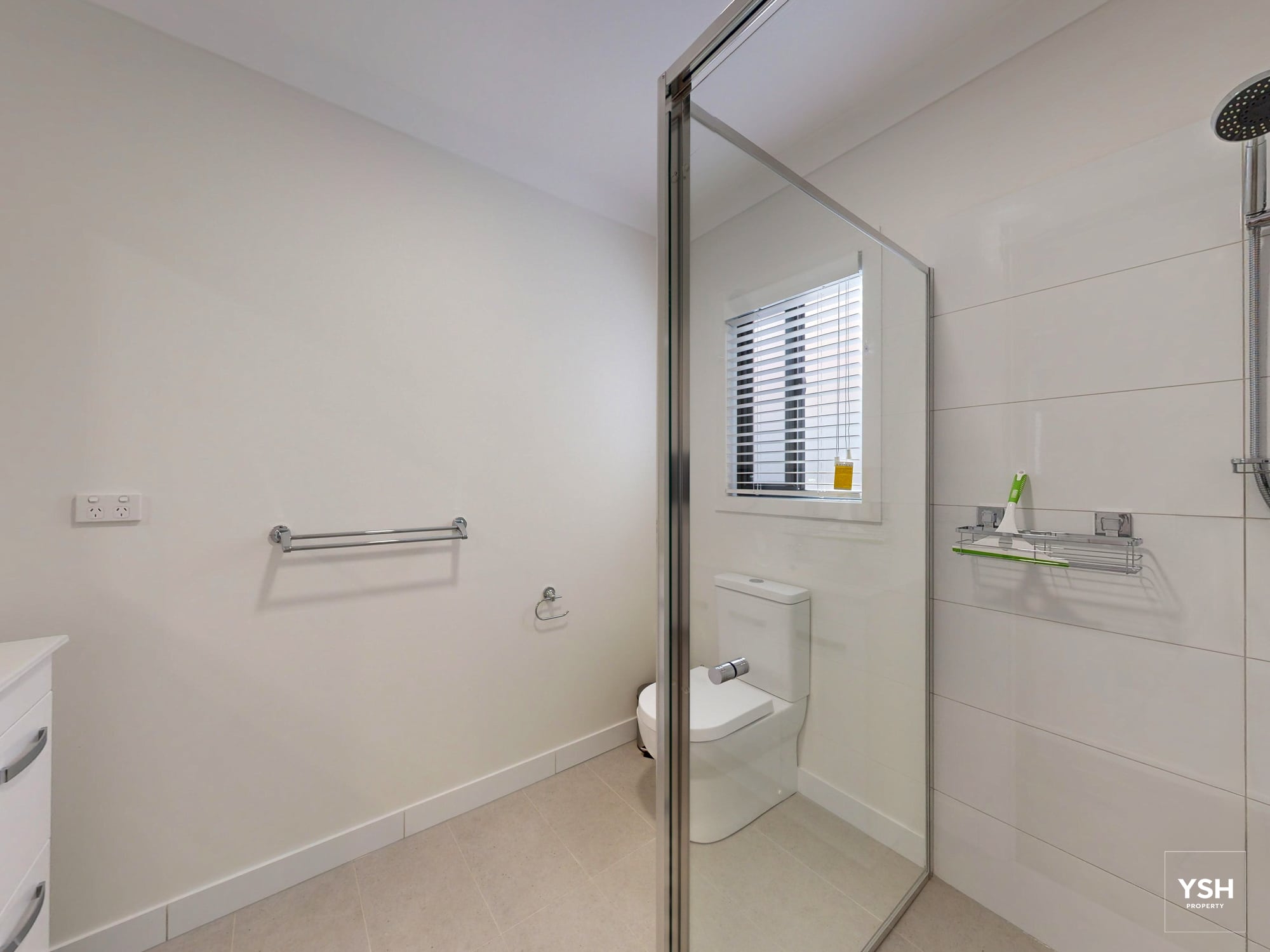 57 Tamworth – Unit 1 – bathroom 57 Tamworth Unit 1 bathroom