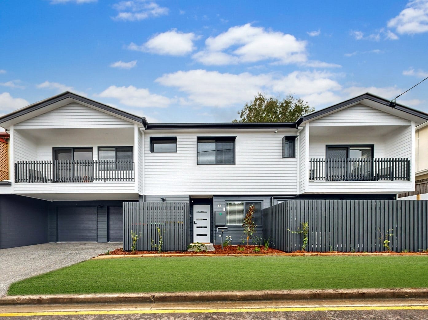 57 Tamworth-min 57 Tamworth min