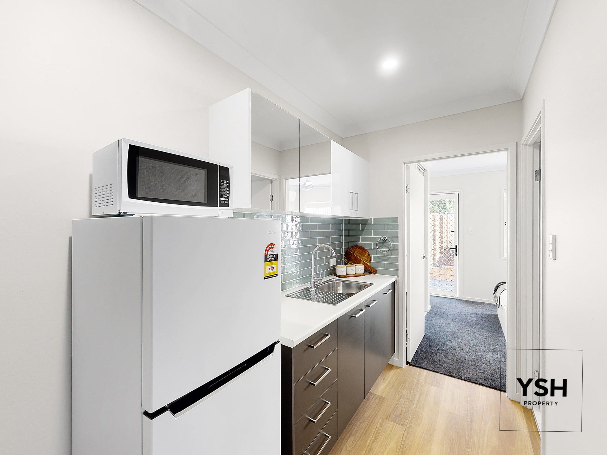 9 Bogong – Unit 2 – Kitchenette 9 Bogong Unit 2 Kitchenette